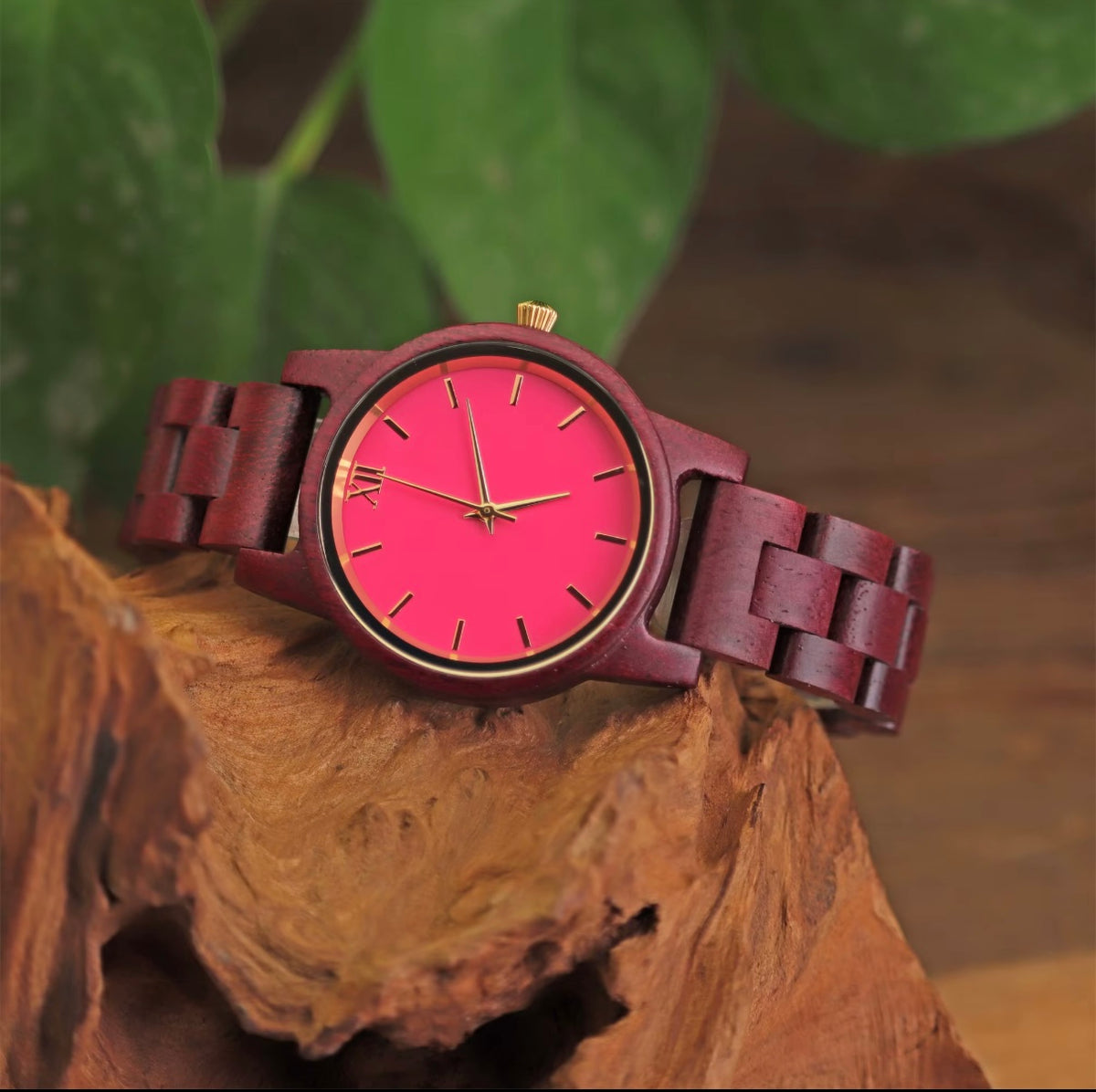 Montre Élégance Bordeaux & Rose Fuchsia – Style Naturel et Prestige
