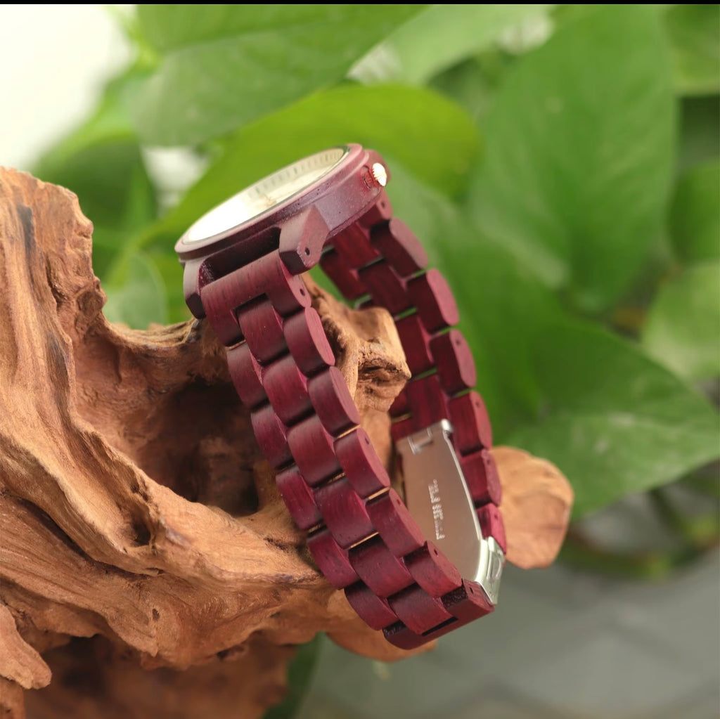 Montre Élégance Bordeaux & Rose Fuchsia – Style Naturel et Prestige